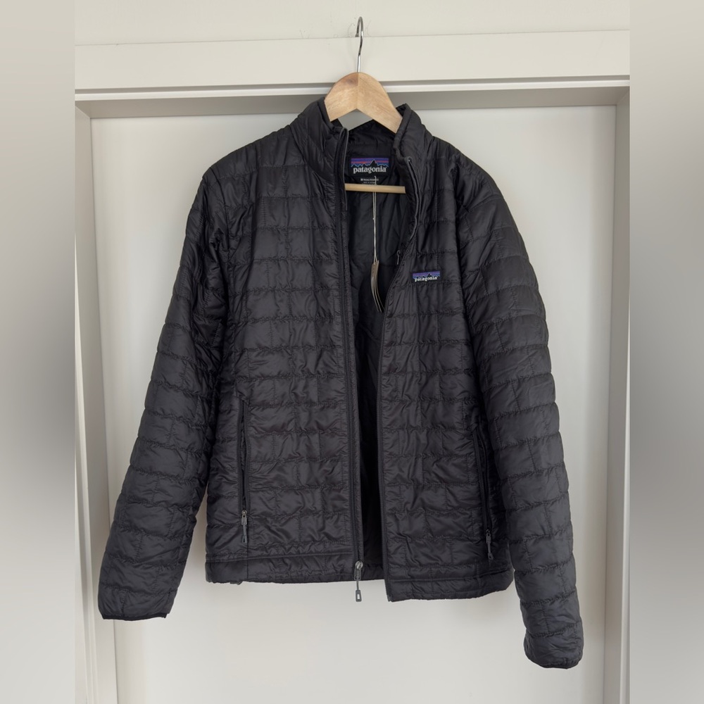 NWT Men’s Patagonia Black Nano Jacket